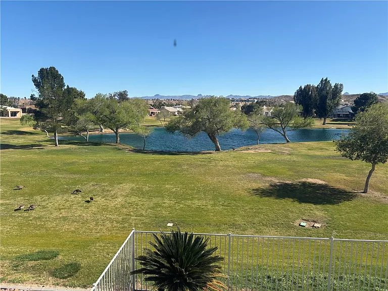 2838 Camino Del Rio — Photo 4