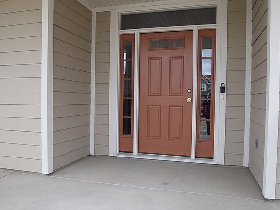 5th image of 13075 Claret Ct
