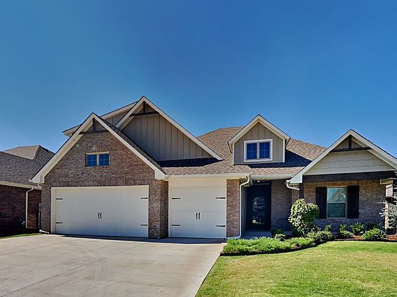 3rd image of 16013 Vermillion Dr