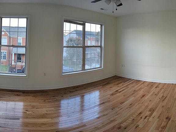 2nd image of 819 Catherine St