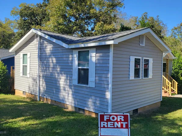103 White St, Fort Valley, GA 31030