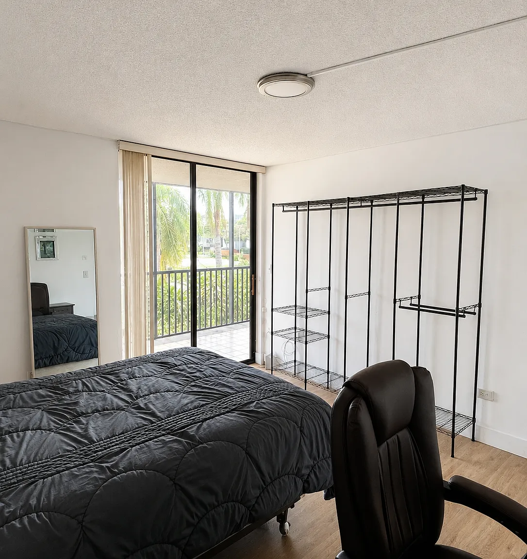 3 bed, 1380 sqft, $2,800 — Photo 4