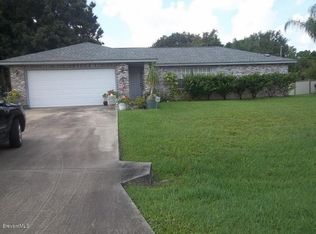 220 Rios Ct SE, Palm Bay, FL 32909