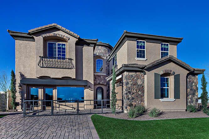 1st image of 671 W Cantebria Dr