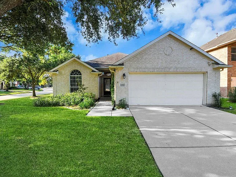 24822 Diamond Run Ct — Photo 5