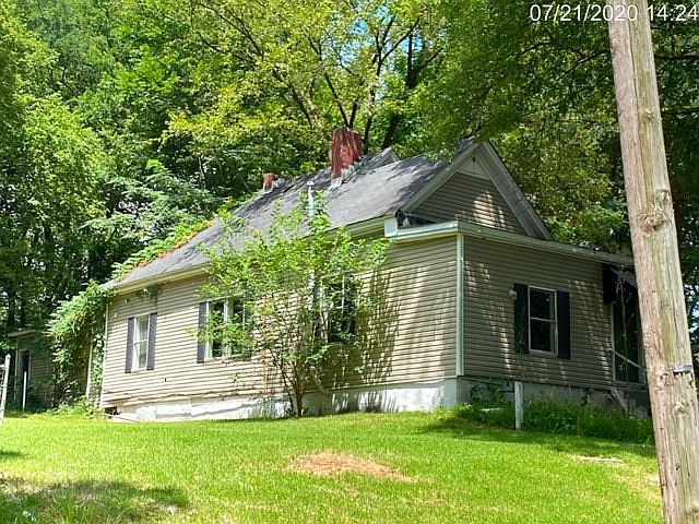 2nd image of 88 E Gage Ave