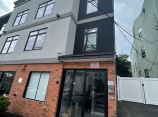 204 Rosa Parks Blvd #301, Paterson, NJ 07501