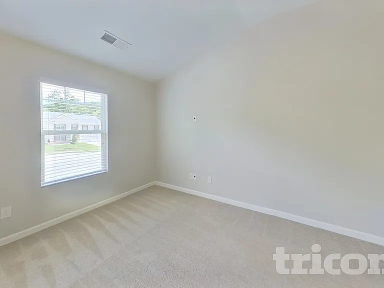 283 Pernell Dr — Photo 8