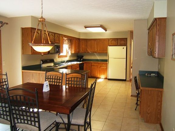 2nd image of 4950 Corkwood Dr