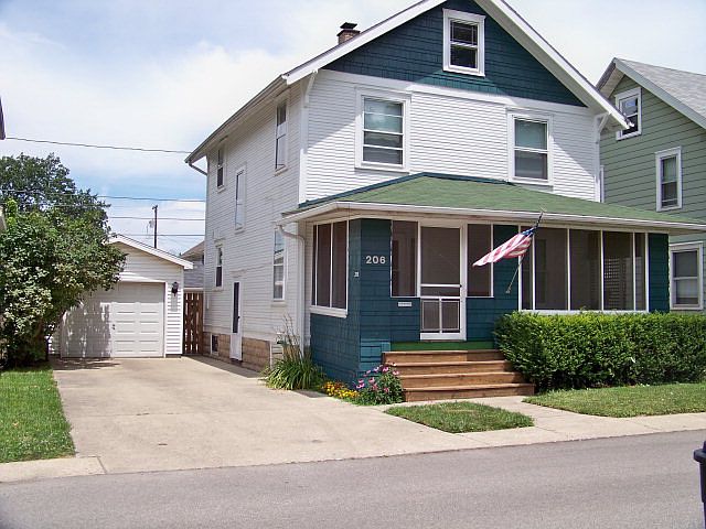 1st image of 206 Wildwood Ct