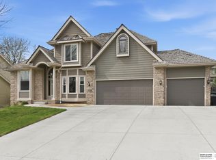 16660 Y St, Omaha, NE 68135