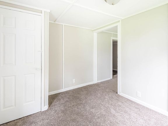 3rd image of 40 South St #2