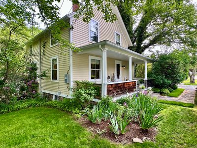 137 Main Street, Chester, CT, 06412