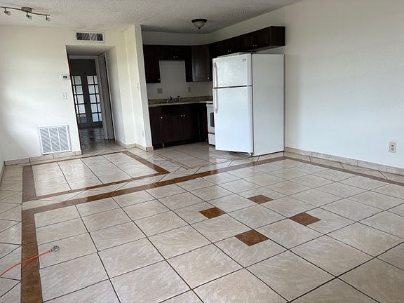 2nd image of 24862 Us Highway 19 N APT 3801