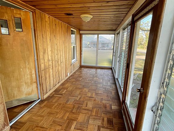 4th image of 2425 N 17th Ave