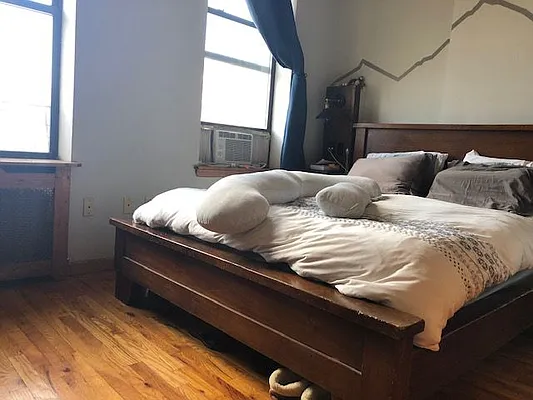 Rented by One New York Realty Inc | media 3