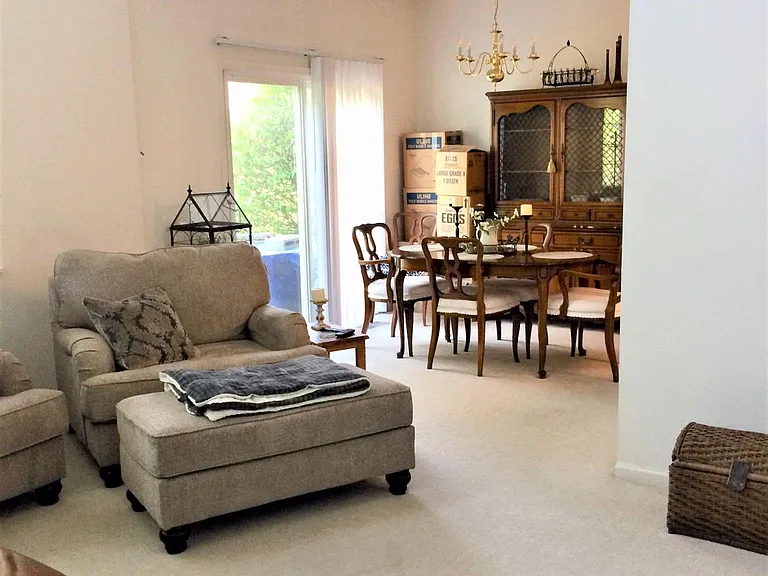 Family room & Dinning room