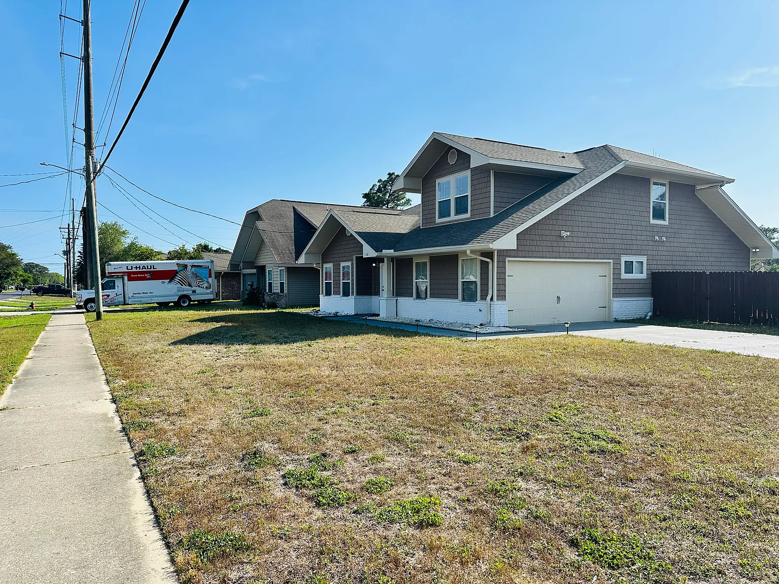 118 Jonquil Ave — Photo 2