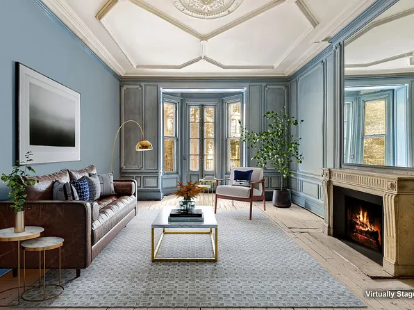 245 E 61st St #Townhouse, New York, NY 10065