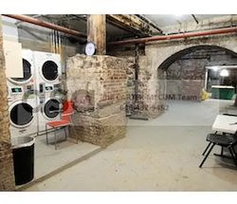 Rented by DSA Realty | media 35