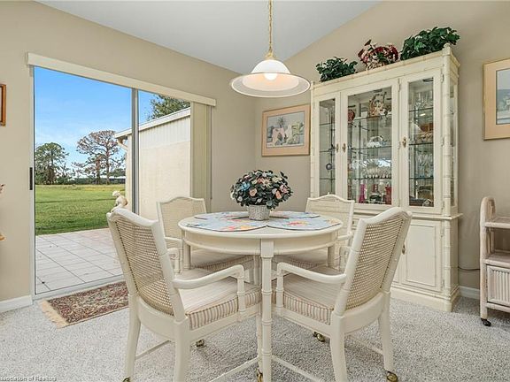 5th image of 3917 Catalina Dr