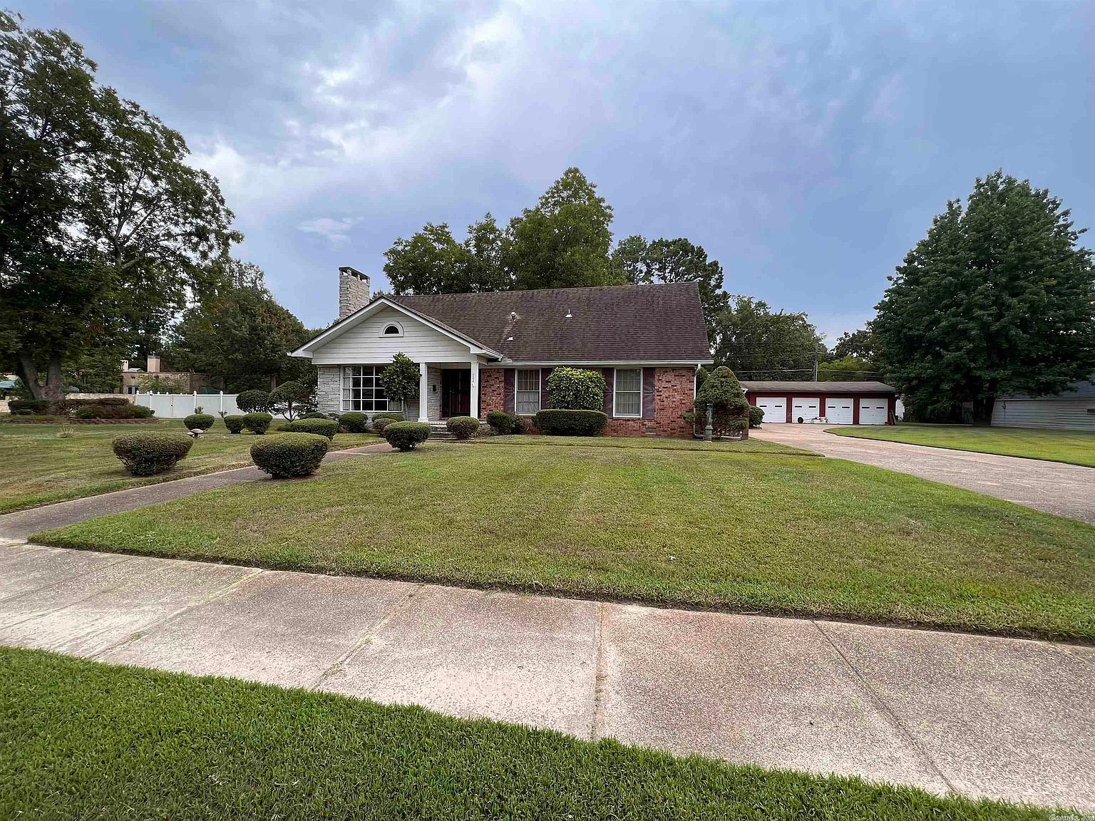 204 Linden Cir, Pine Bluff, AR 71603 MLS 22028009 Zillow