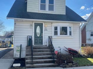 2124 Redwood Ave, Marcus Hook, PA 19061