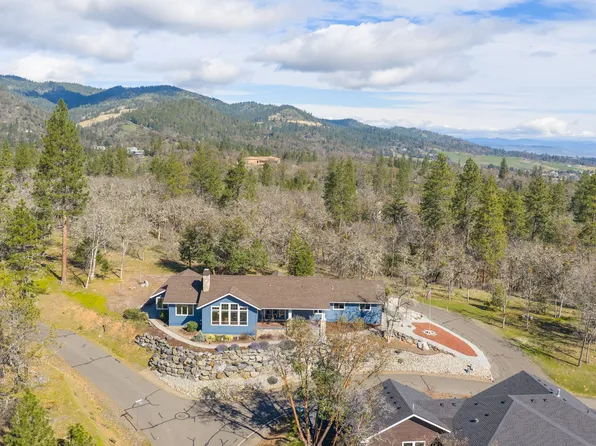 814 Steeple Vw, Jacksonville, OR 97530