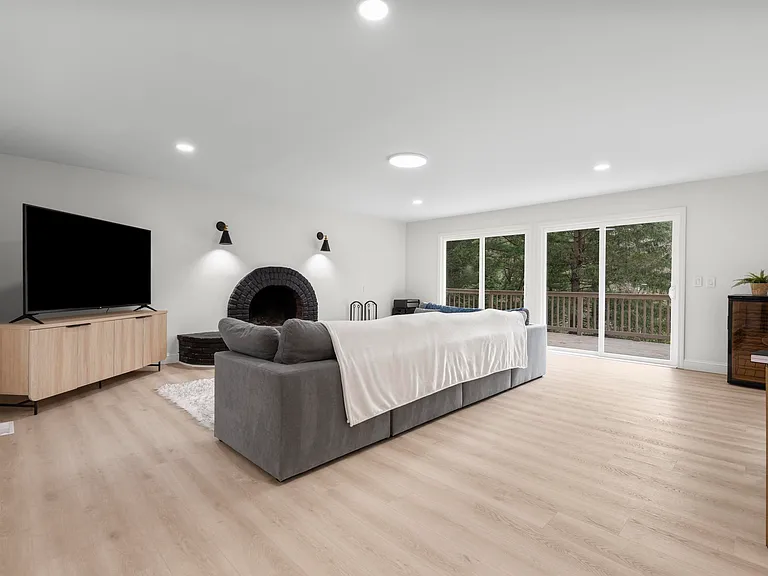 25 Hillside Dr — Photo 17
