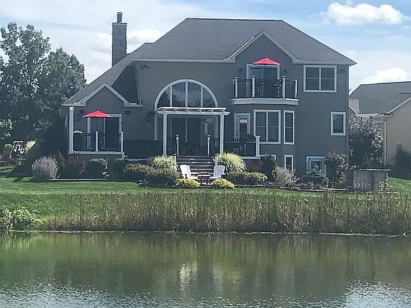 Rear view from #7 fairway