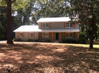 189 Lakeside Dr, Arnoldsville, GA 30619