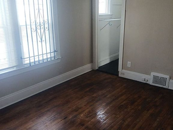 2nd image of 3328 E 135th St #1