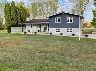1042 Russellwood Dr, Galion, OH 44833
