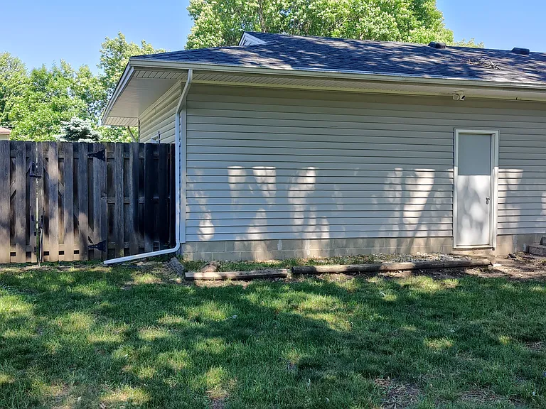16699 Galena Ave — Photo 11