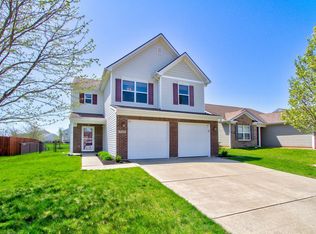 3876 Dusty Sands Rd, Whitestown, IN 46075