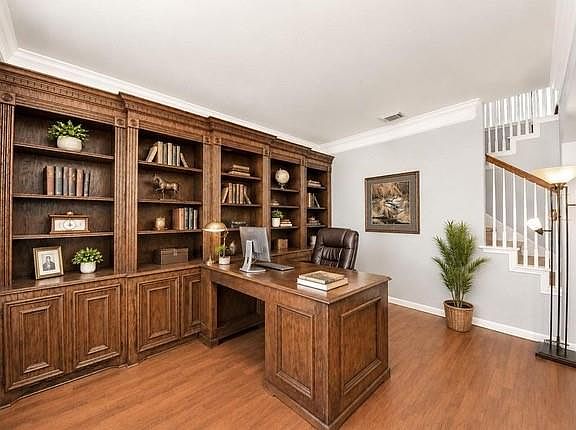 3rd image of 12815 Dadebrook Ct