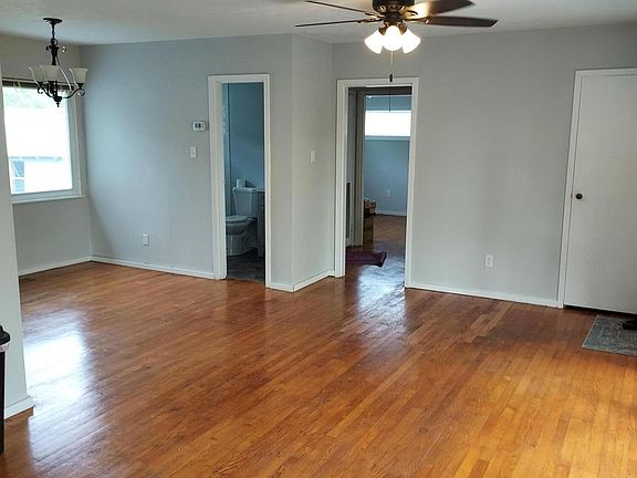 2nd image of 518 Arnold St
