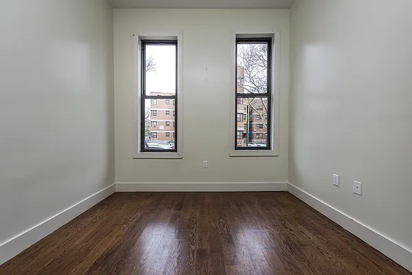 Rented by Nooklyn NYC LLC | media 25
