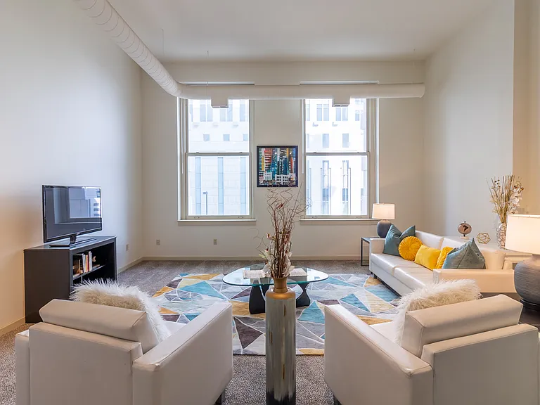 The Brandeis Apartments — Photo 19