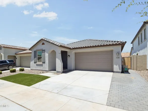 1420 W MACAW Drive, San Tan Valley, AZ 85140