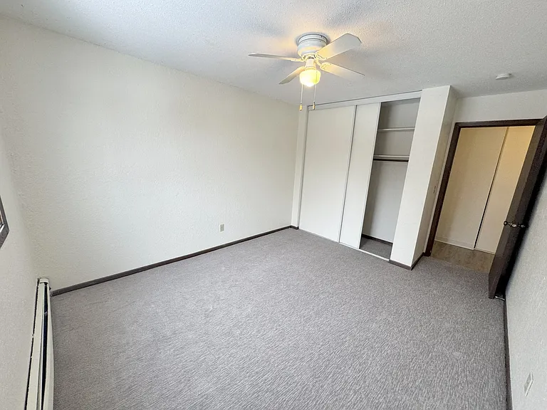 956 Place Apartments — Photo 13