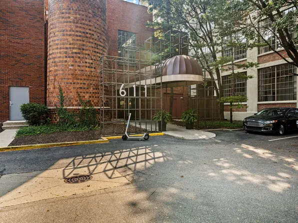 611 N Park Ave APT 404, Indianapolis, IN 46204