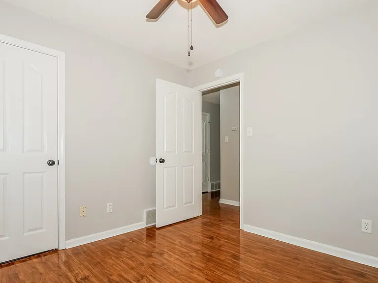 1596 Far Dr — Photo 12