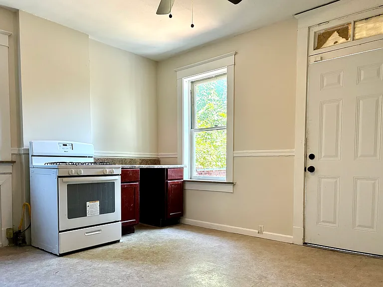 3453 Miami St #1F — Photo 15