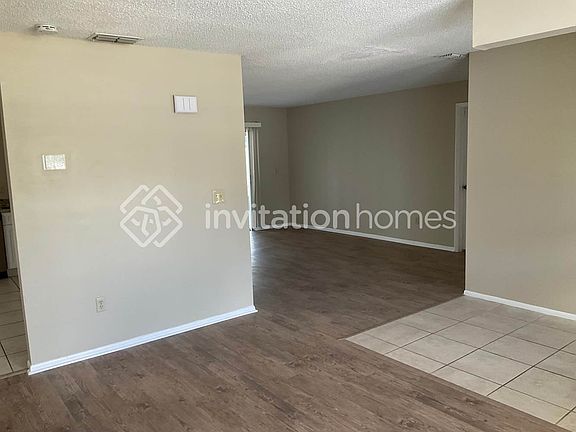 4th image of 14514 Wessex St