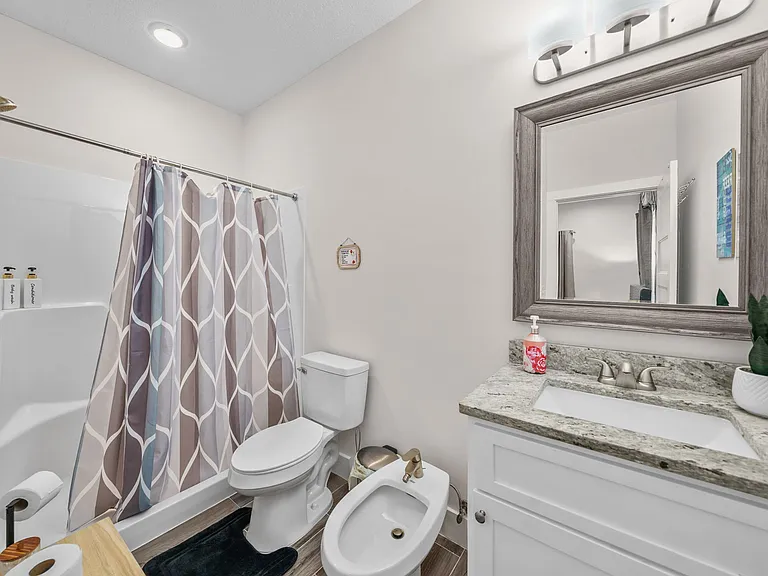 212 Corto Pl — Photo 51