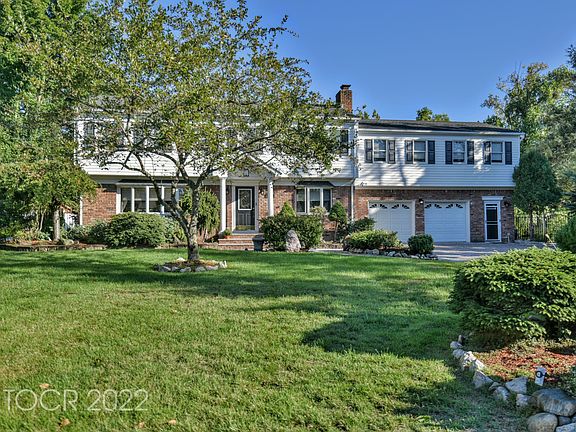 2nd image of 710 Tulane Ct