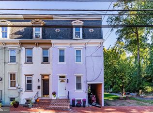 321 S River St, Harrisburg, PA 17104