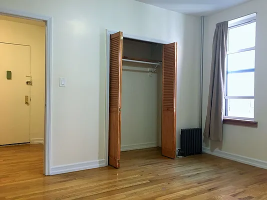 Rented by Crosstown Apartments NYC | media 19