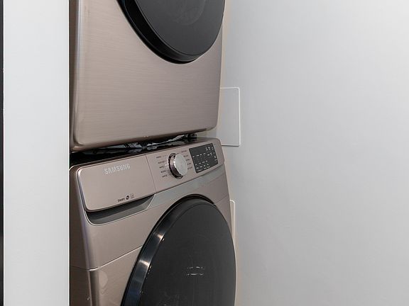 5th image of 89 Cleveland St #89
